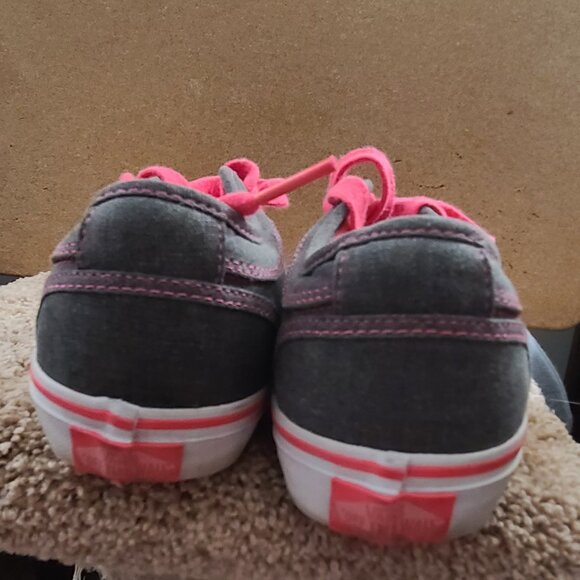 Vans Chukka Low Skater Sneakers Women's Sized 7 - Picture 4 of 9